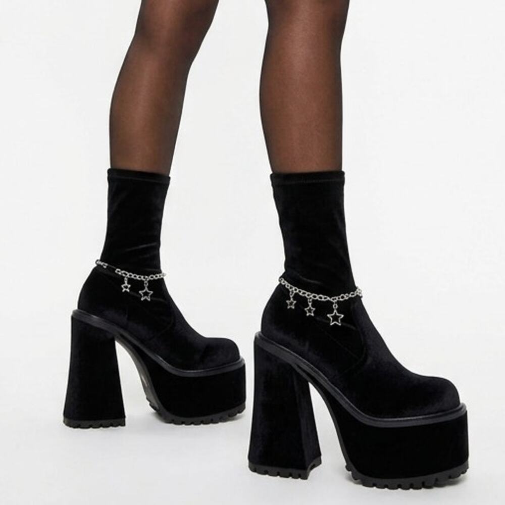 Sugar Thrillz Count Your Hexes Velvet Platform Boots Women's 7M Black EVA Charms